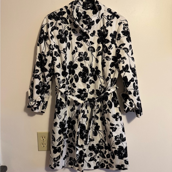 Madison Jackets & Blazers - Black & White Floral Womens Dress Coat